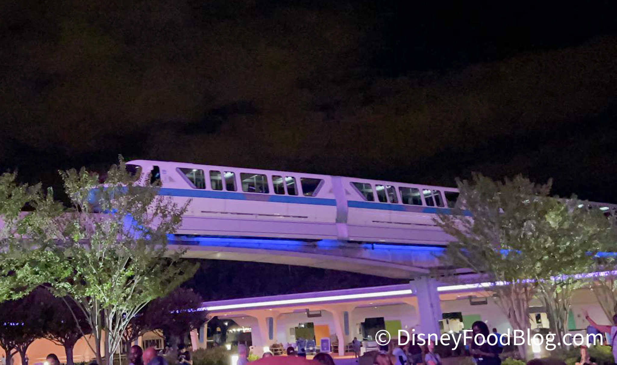 Surprise The Monorail Now Rocks New Nighttime Lighting In Disney World