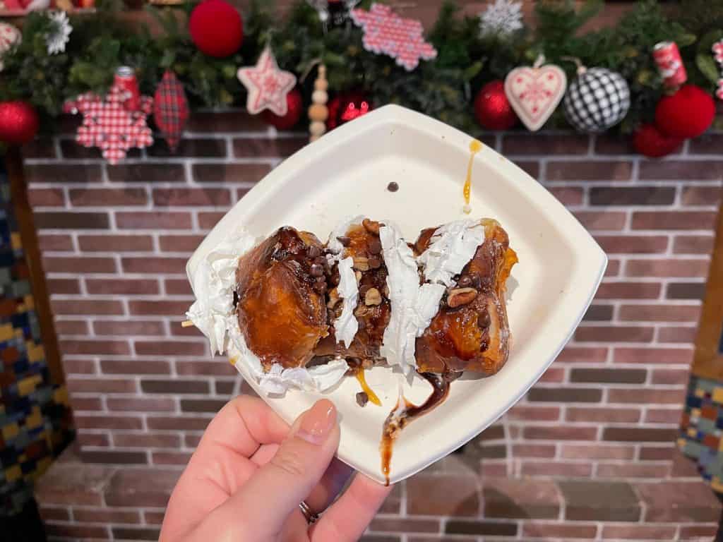 SeaWorld Christmas Celebration Turtle Trek Beignets