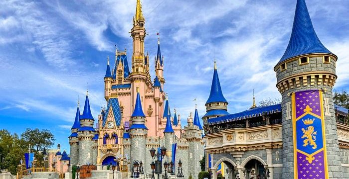 2024-wdw-atmo-mk-magic-kingdom-cinderella-castle-stock-700x497.jpg