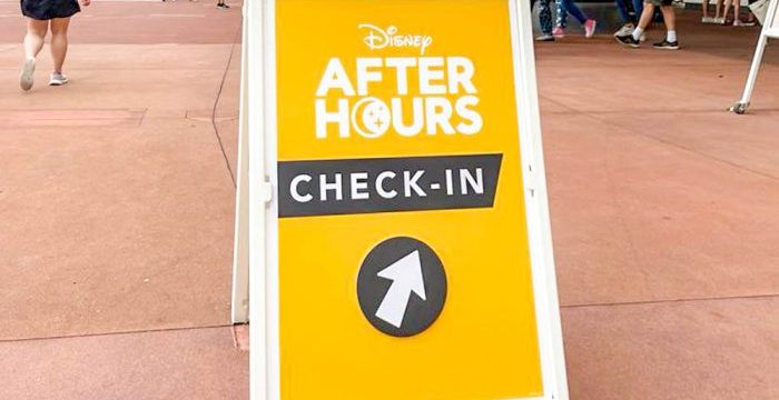 2023-wdw-epcot-after-hours-event-crowds-sign-700x525.jpg