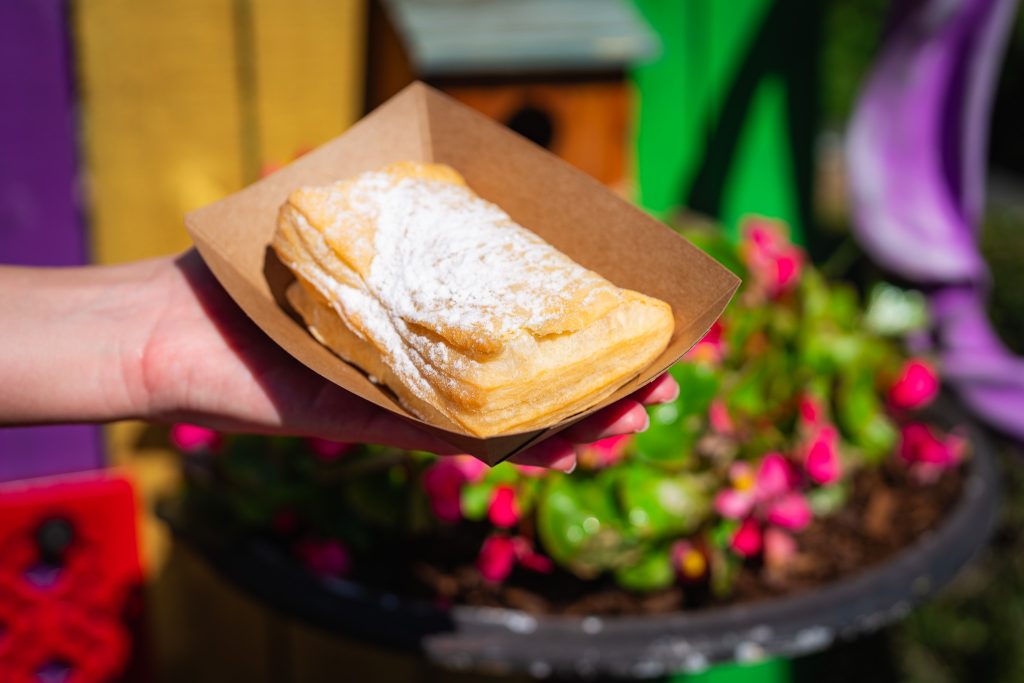 Pastelitos de Guayaba at Universal Mardi Gras