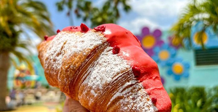 2024-wdw-Pop-Century-Everything-Pop-PB-J-Croissant-2-700x525.jpg