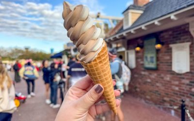 wdw-2024-epcot-fife-and-drum-tavern-review-soft-serve-ice-cream-waffle-cone-700x525.jpg